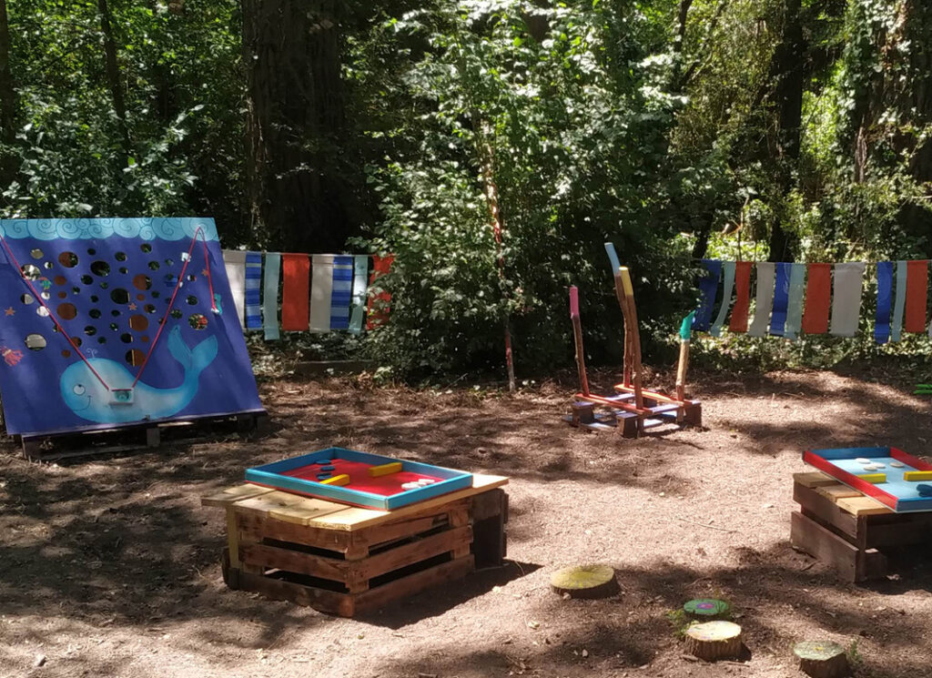 Jeux en bois de la guinguette La Burette. Fabrication maison !